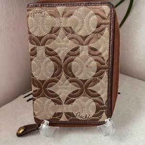 COACH Y2K Optic Brown Quilted Signature Planner